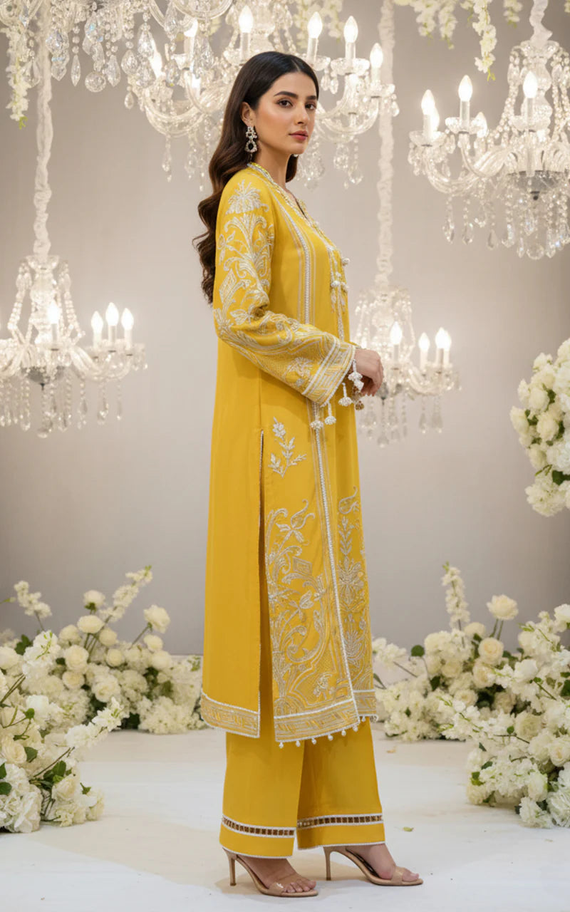 THREADS AND MOTIFS - Yellow