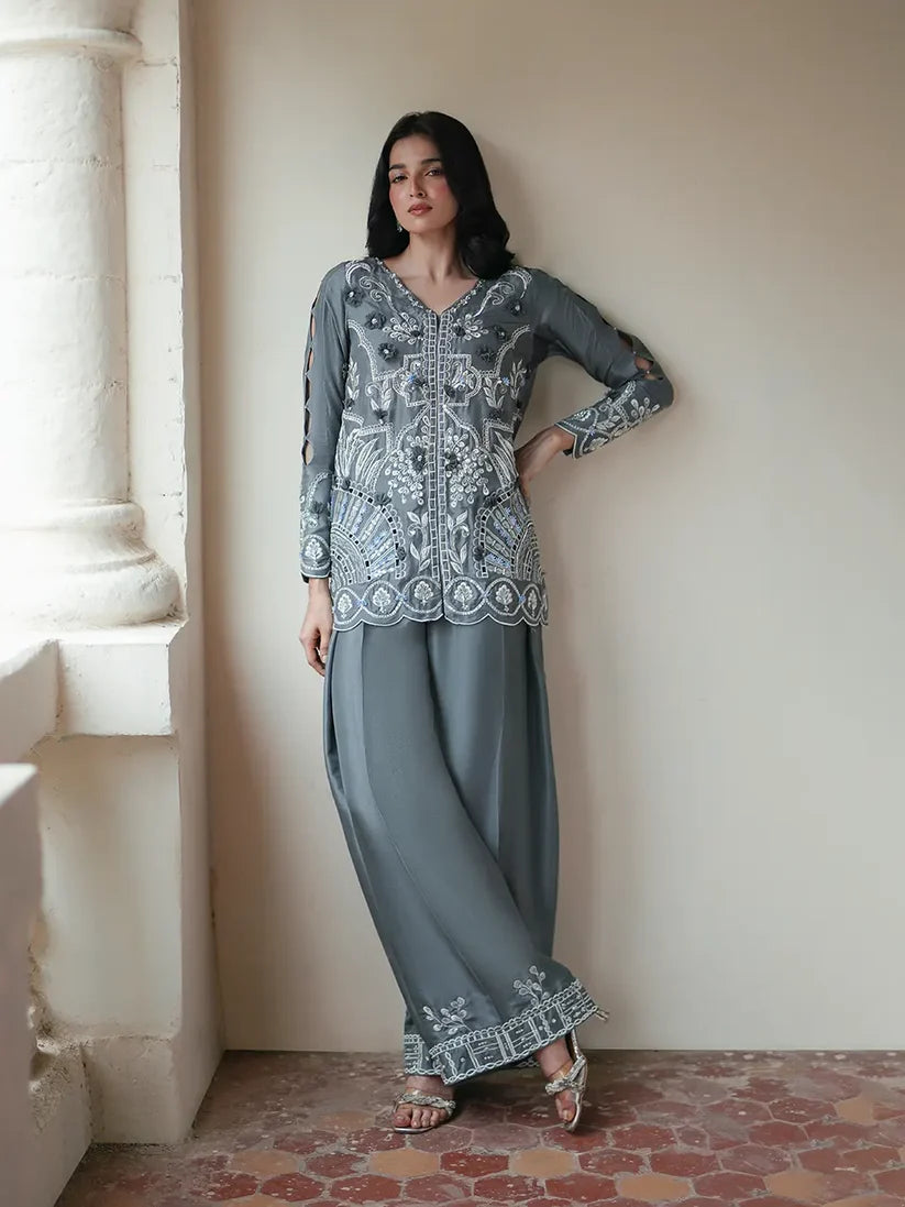 FARAH ZUBAIR- Zoya