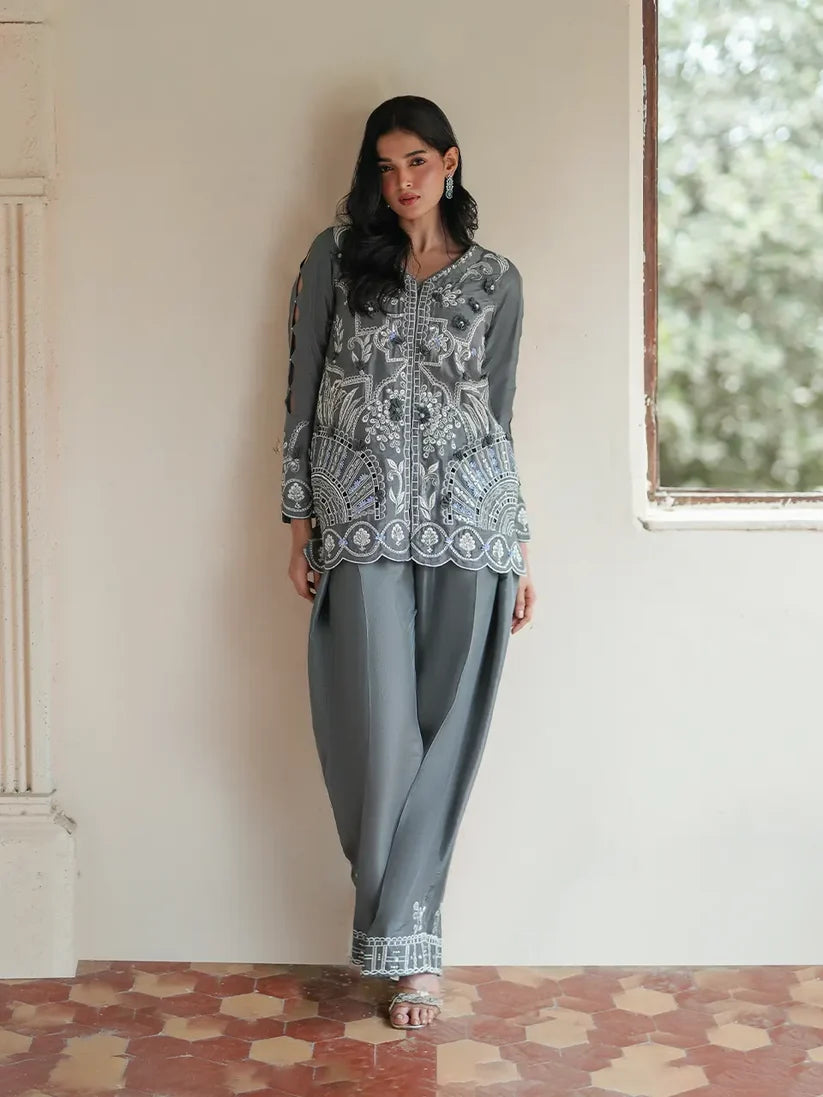FARAH ZUBAIR- Zoya