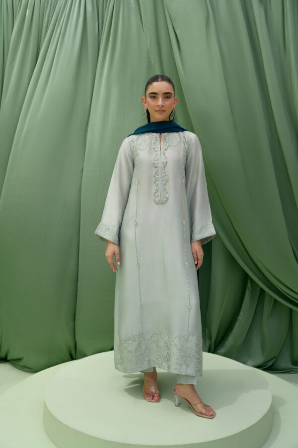 AMNA IQBAL - Zoe Aqua