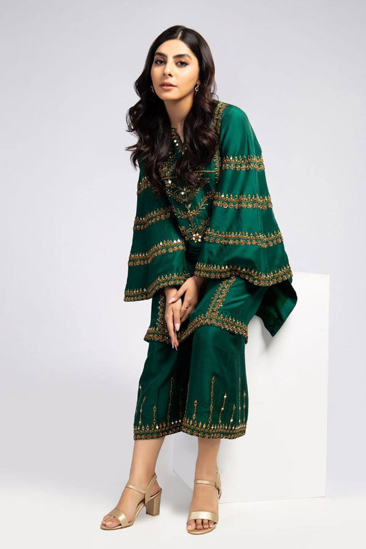 KARISHMA TALREJA  - Green Aaina