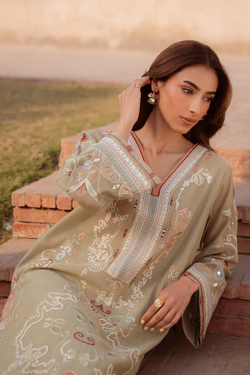 SUMAIRA KHANANI - Myra