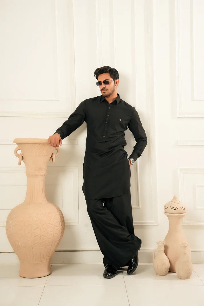 KUNZUL CHANNAR  ( MENSWEAR ) - Black Farshi Shalwar Kameez