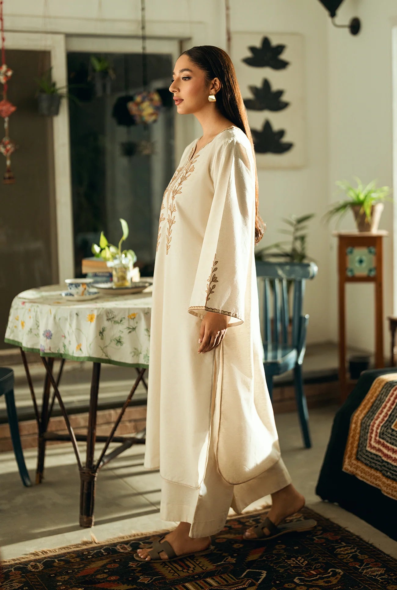 HOUSE OF UMSHA - Naaz Kurta