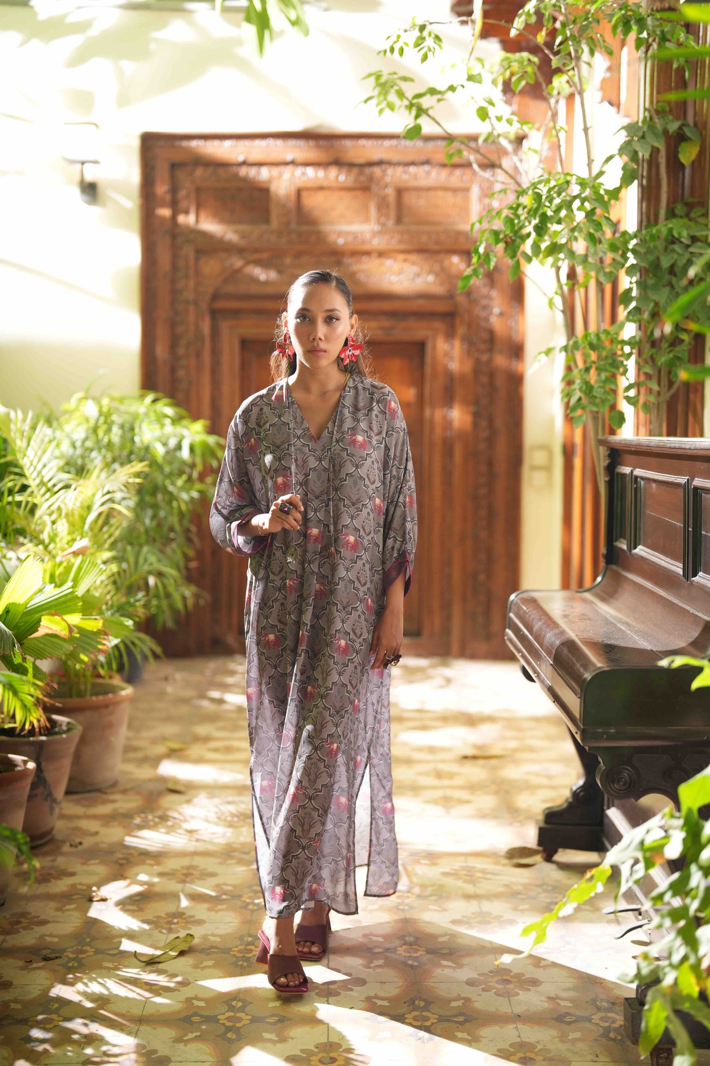 KARISHMA TALREJA - Flint