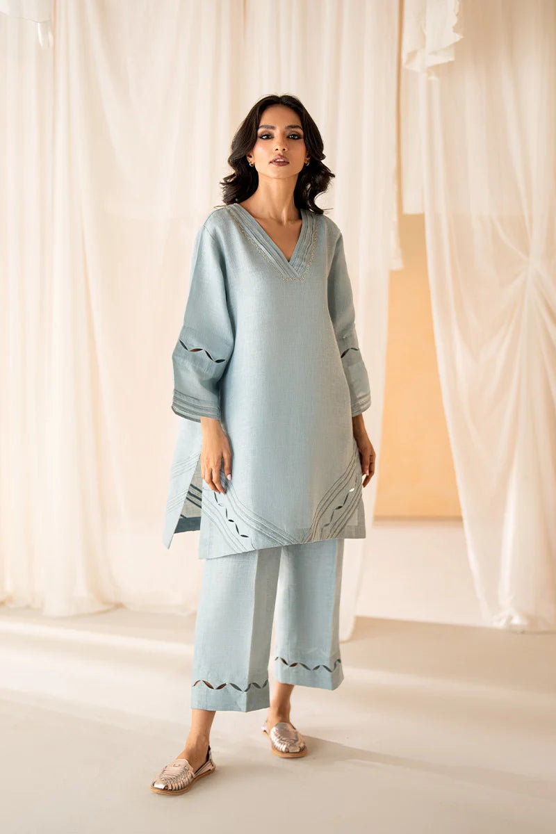 SUMAIRA KHANANI - Ice Mist