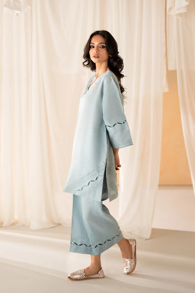 SUMAIRA KHANANI - Ice Mist