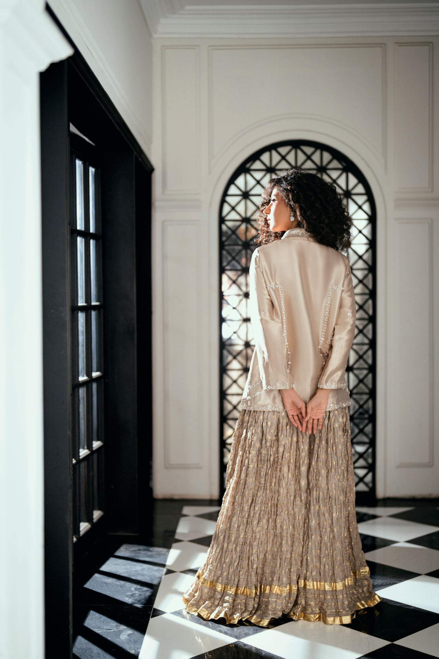 FARAH ZUBAIR - Rimal