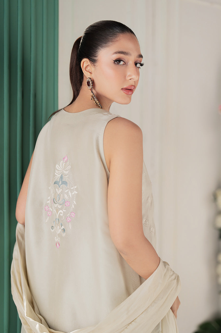 NIMRA KASHIF - Beyza