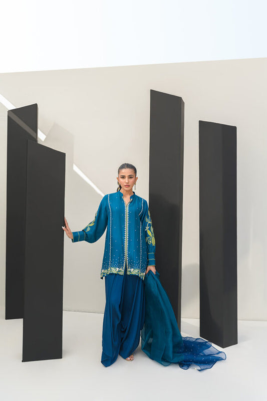 AMNA IQBAL - Blue and teal Mora