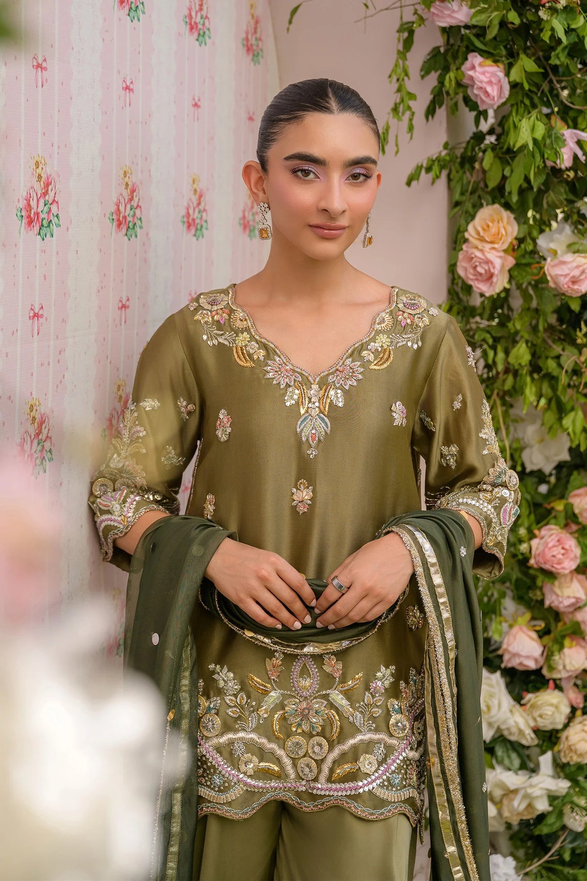 FLAIRS STUDIO-Earthy green
