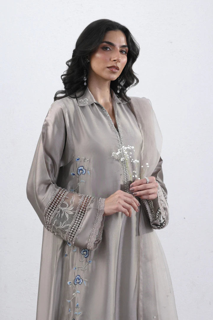 HUE PRET - Eyleen
