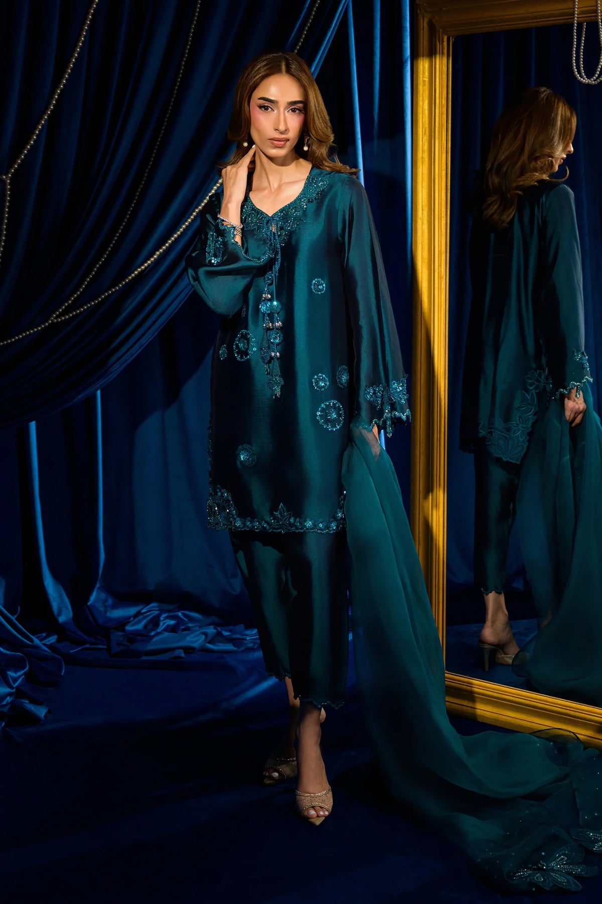 FLAIRS STUDIO -Teal affair