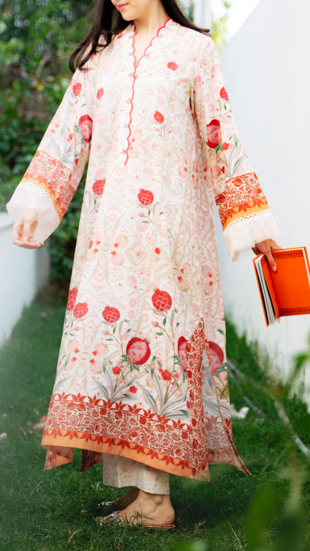 ZAH STUDIO - Ember Kaftan & Izaar