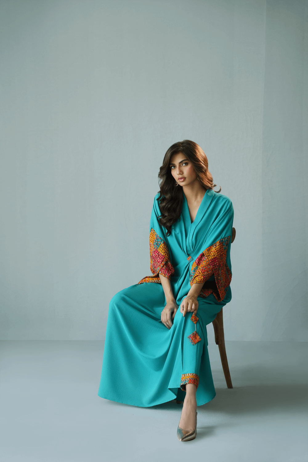 KARISHMA TALREJA - Mosaic Black