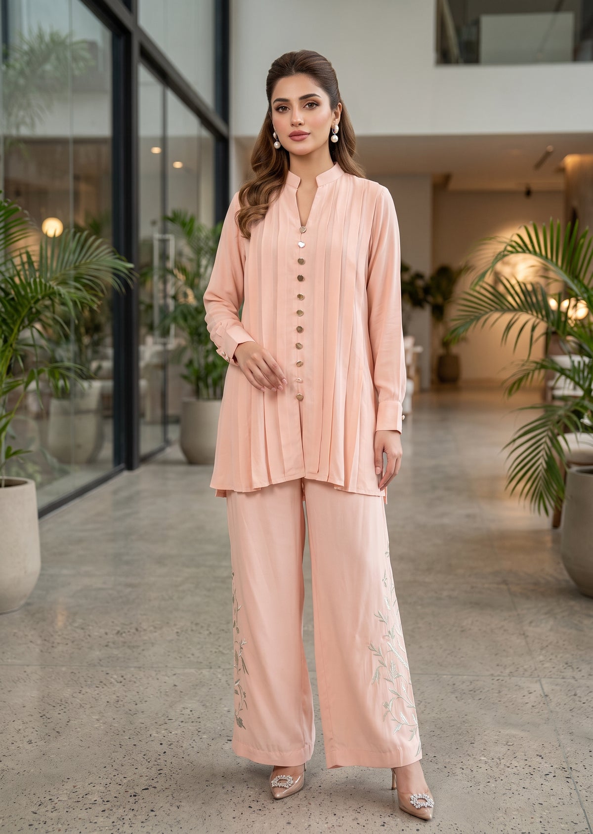 MARIA RAO - Peach and golden emb