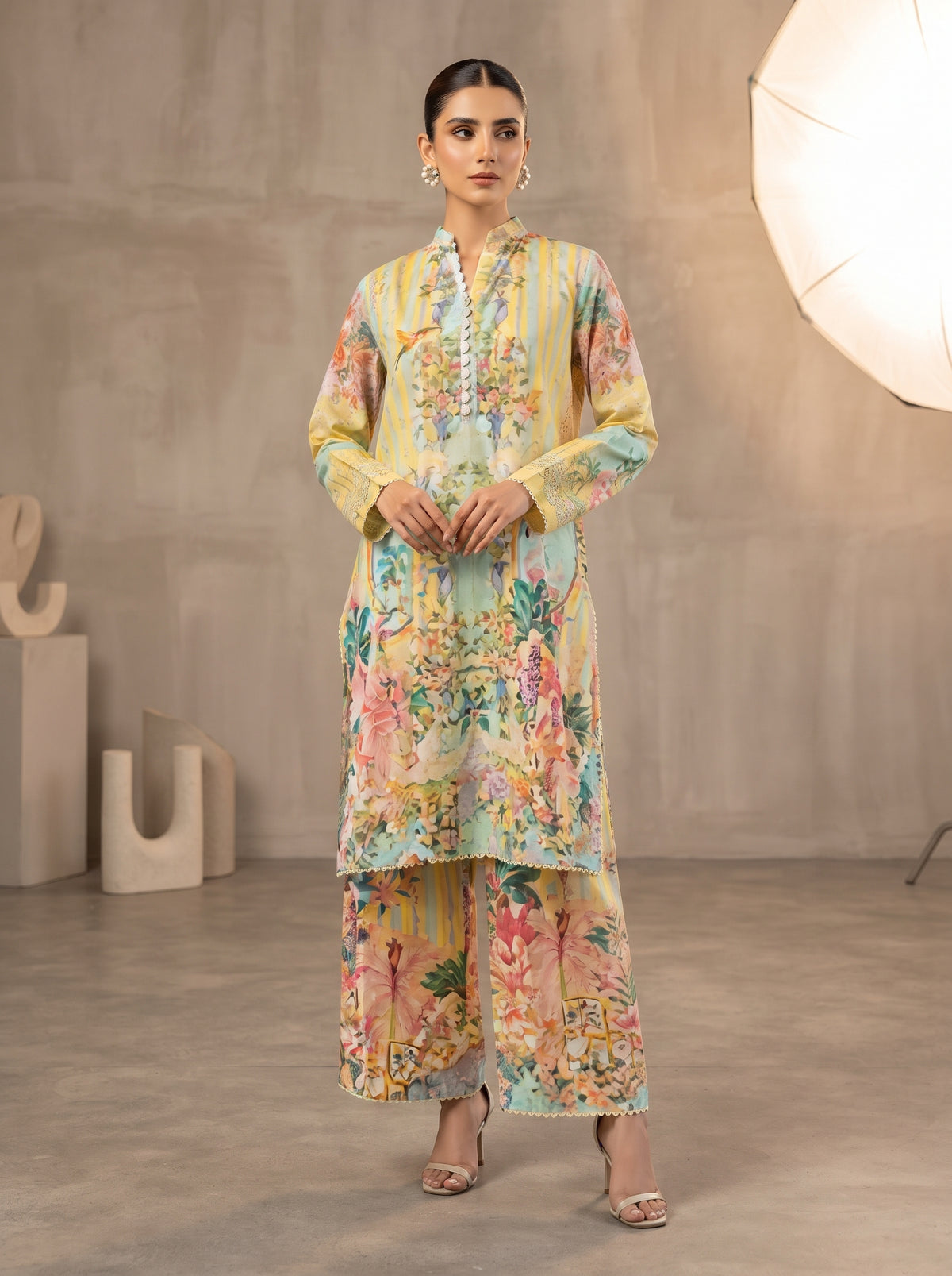 THREADS AND MOTIFS-Yellow floral printed