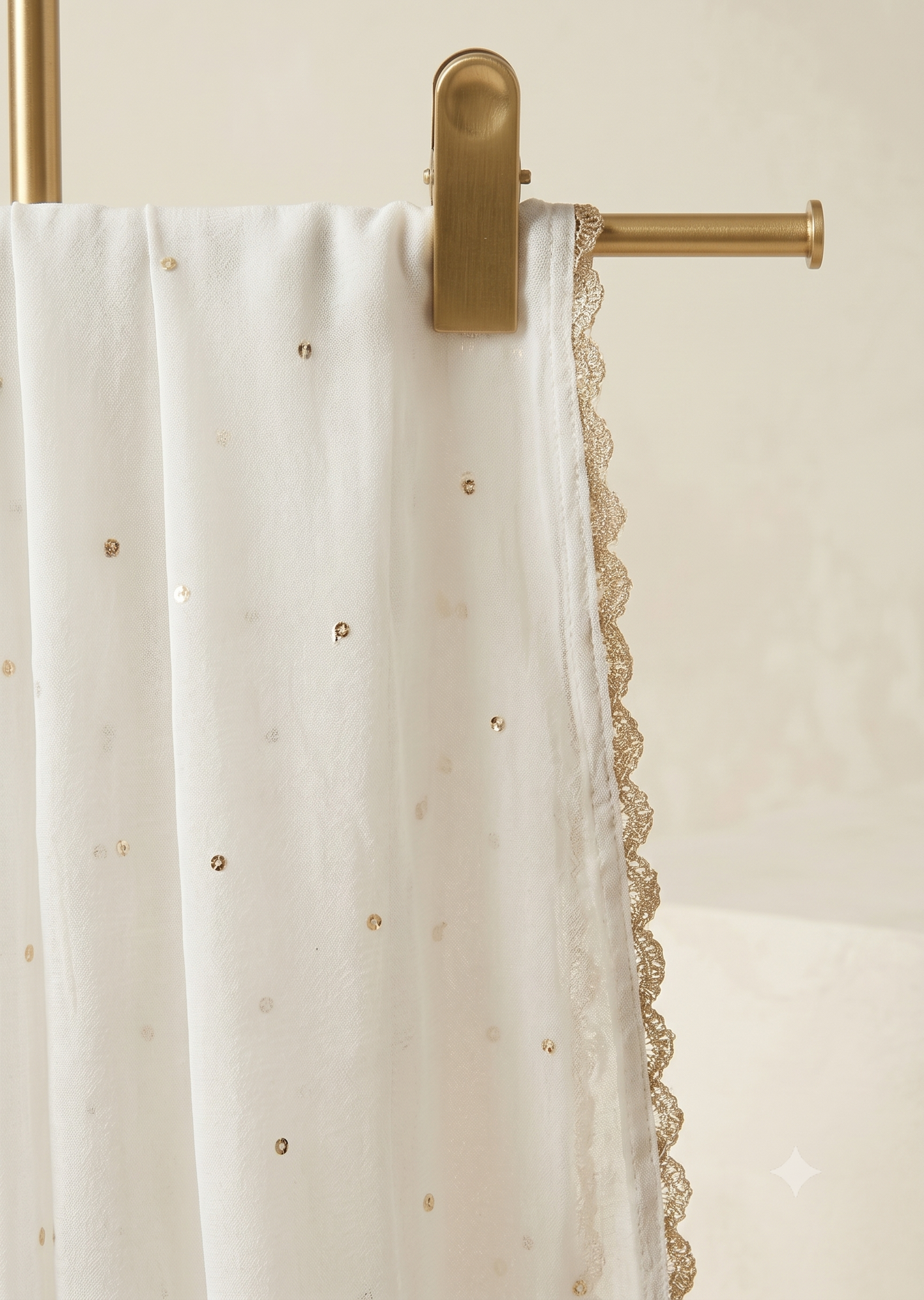 SABEEN MANEKIA - White Chiffon Kamdaani Dupatta