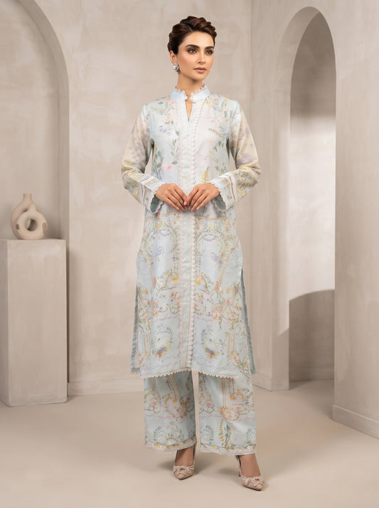THREADS AND MOTIFS-Light green leaves garden