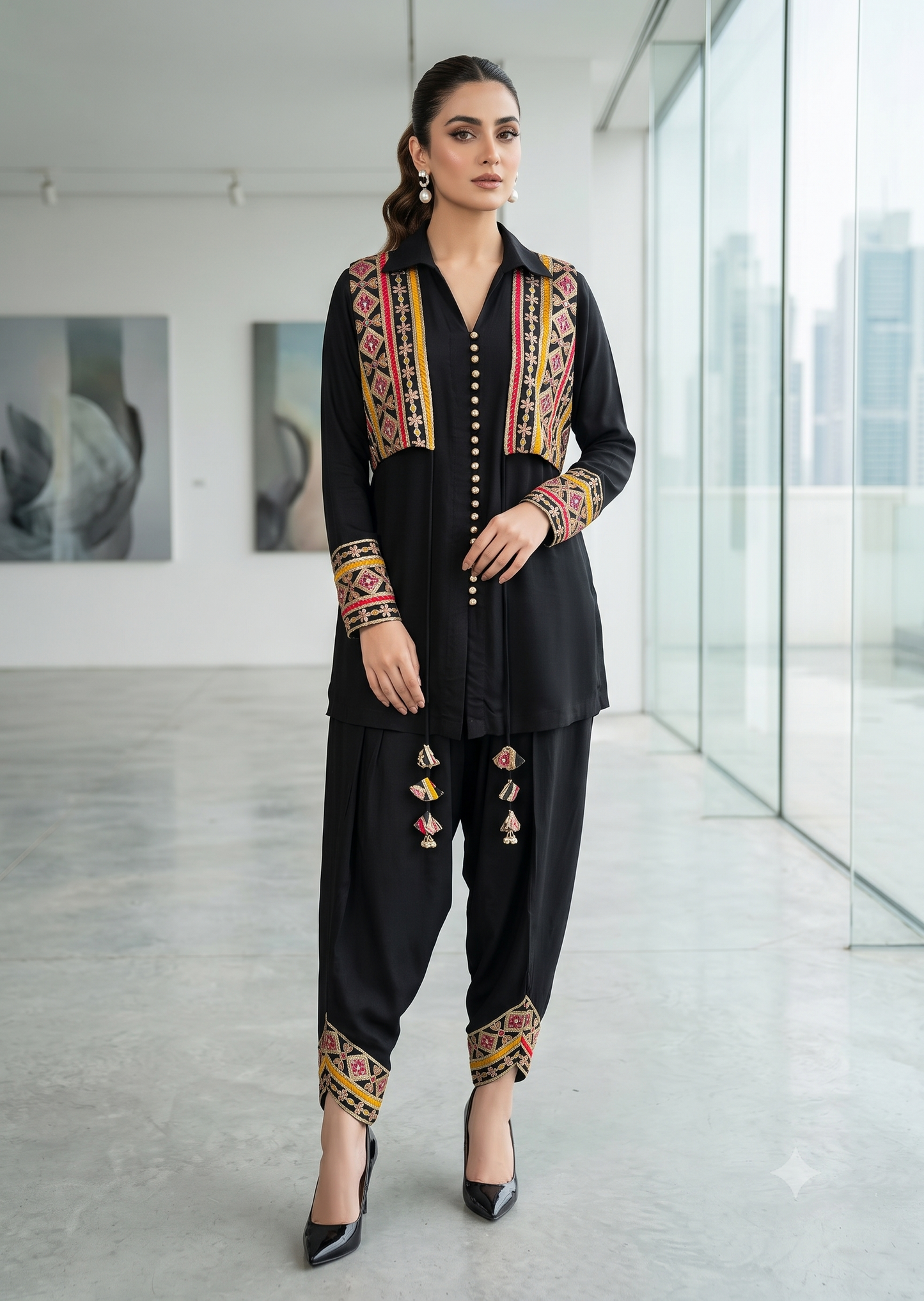 MARIA RAO- Black coat style