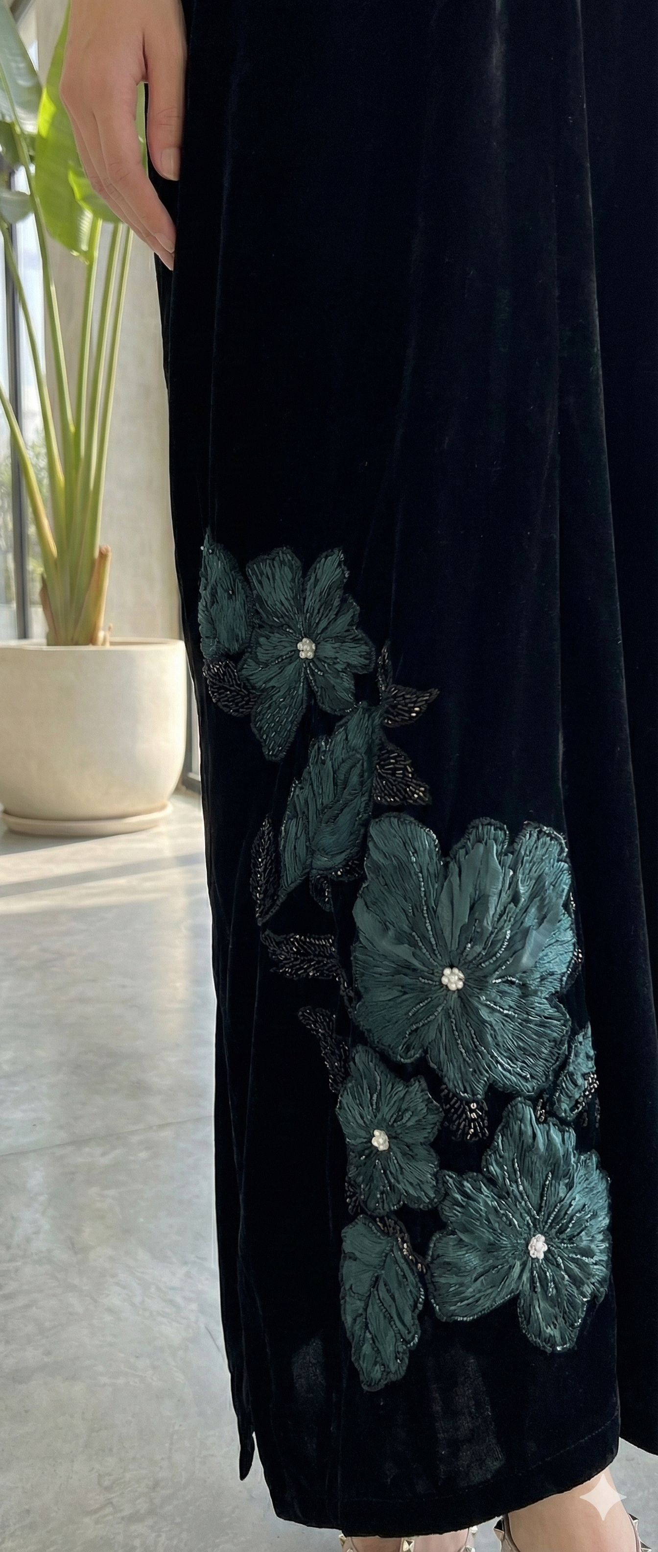 ERUM KHAN - Black Kaftan