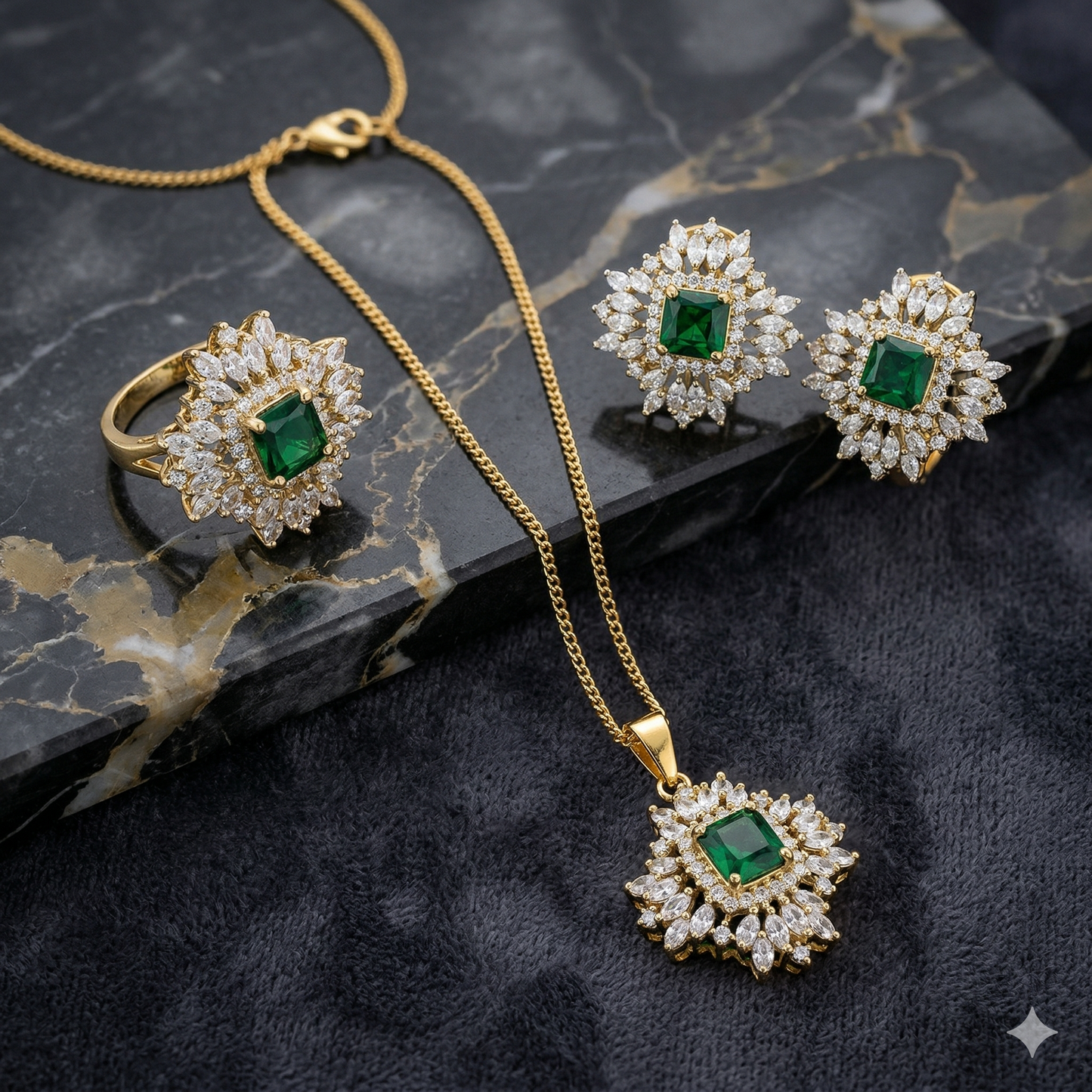 ZAHEEN KAMRAN - Emerald Zirconia set in silver chain
