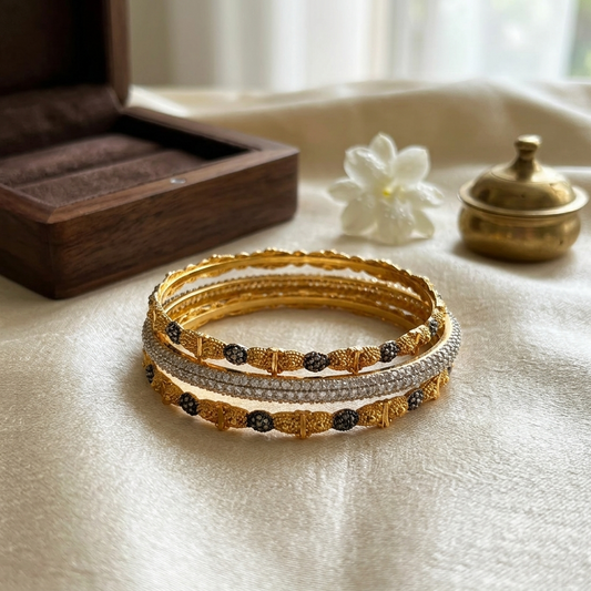 ZAHEEN KAMRAN- Bangle