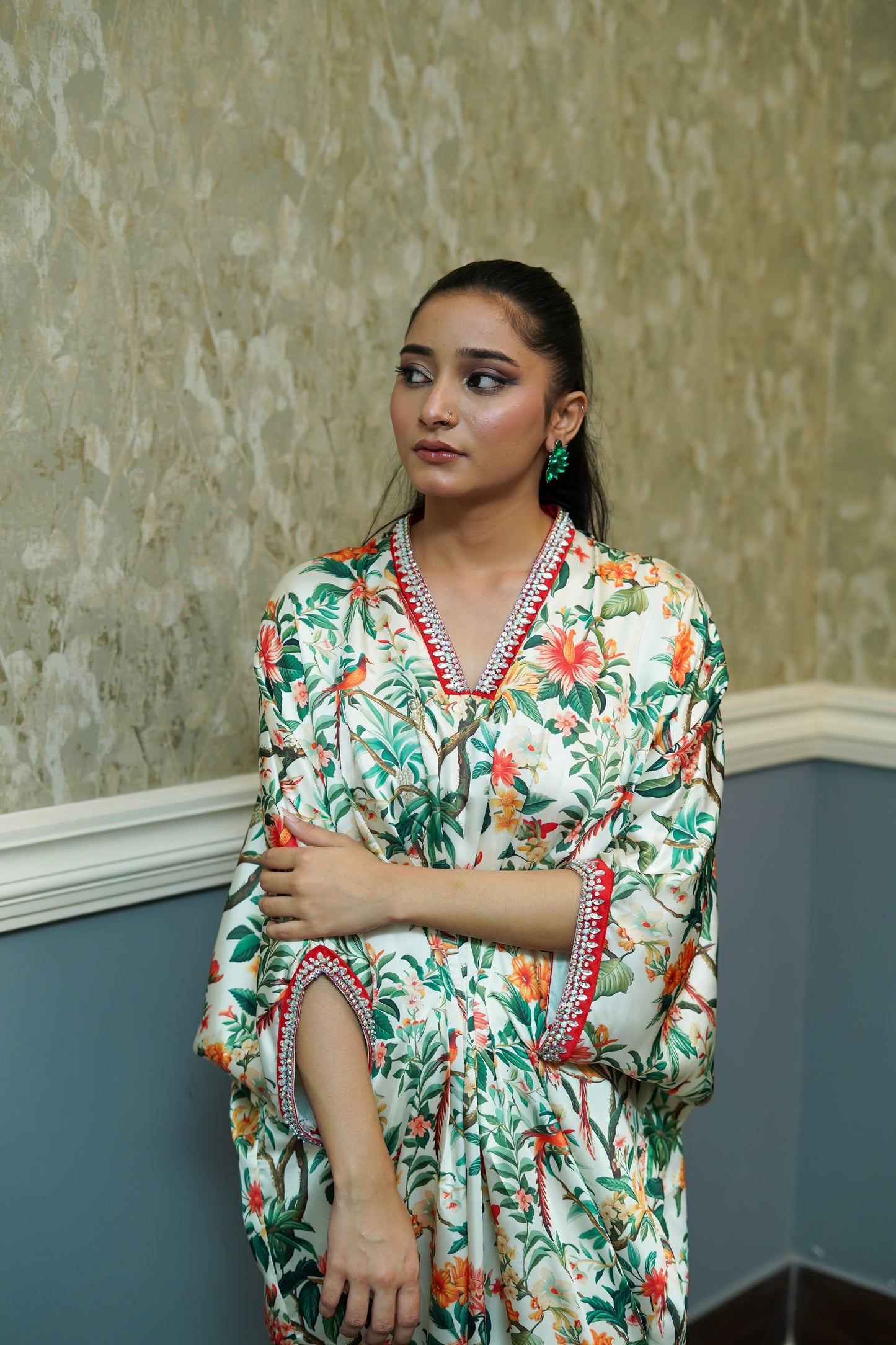 ASHJAIN SAFWAN - Off White Printed Kaftan