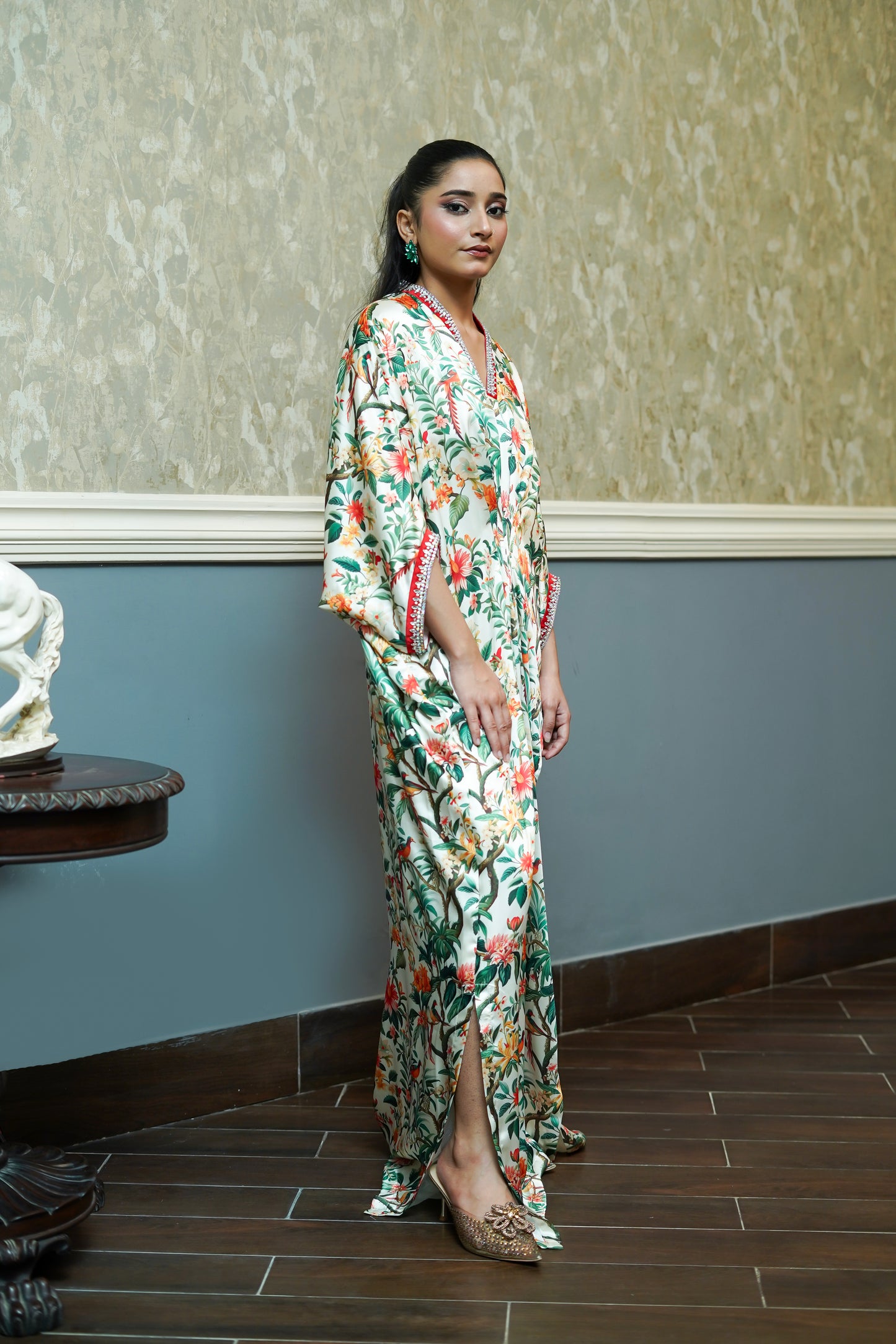 ASHJAIN SAFWAN - Off White Printed Kaftan