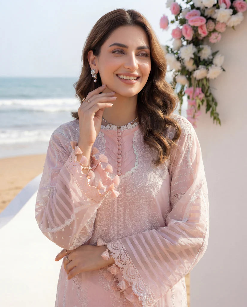 THREADS AND MOTIFS - Blush Serenity