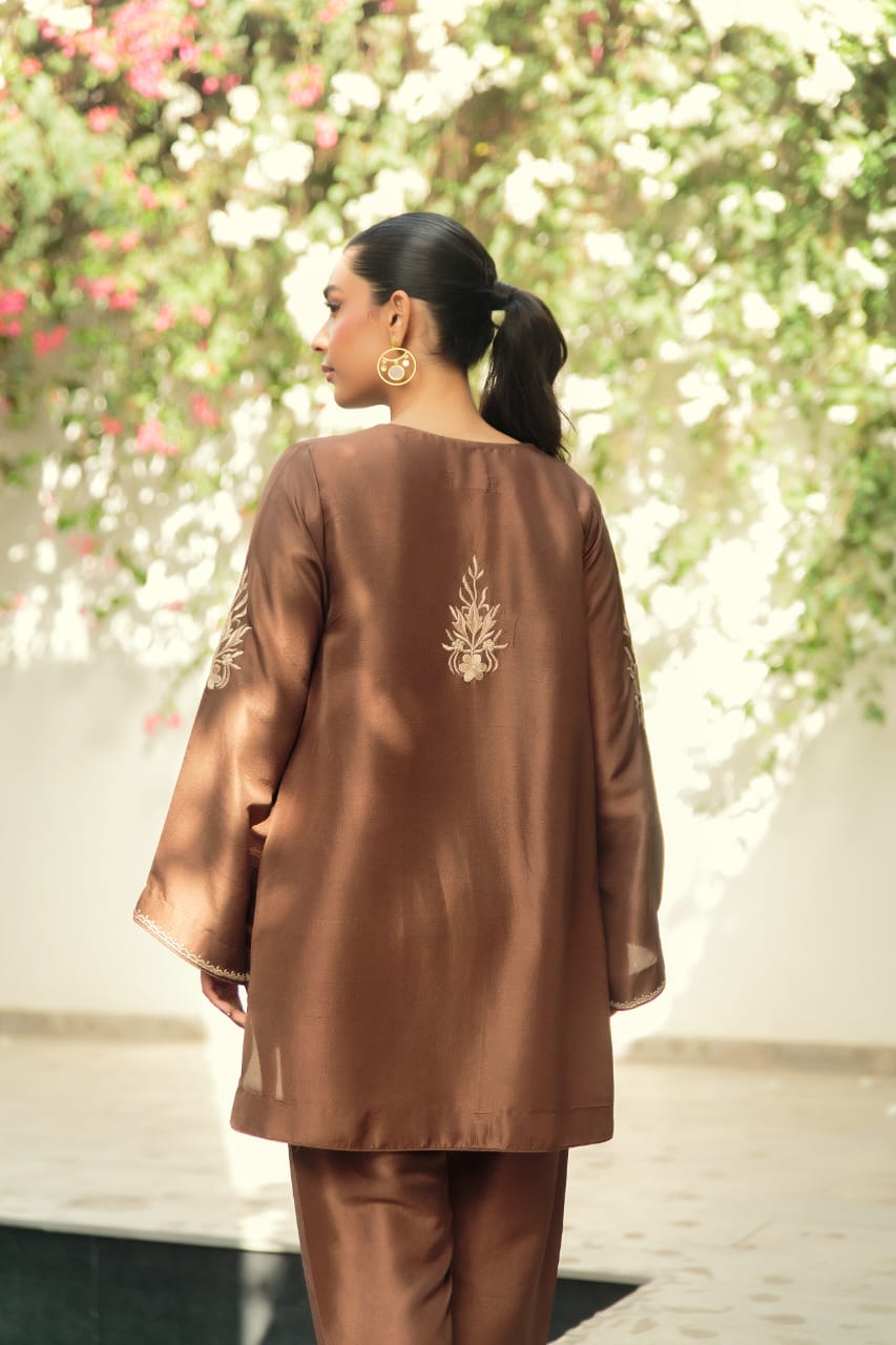 KOMAL LAKHANI - Kiran Brown Design