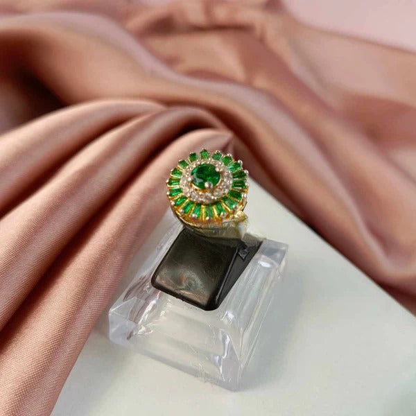 ZAHEEN KAMRAN - Round Emerald Ring