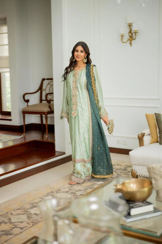 Wajeeha Ansari - Zinnia with Potli