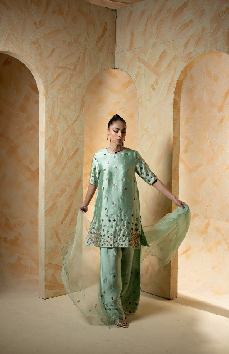 SAMMY K - Mint Green with potli