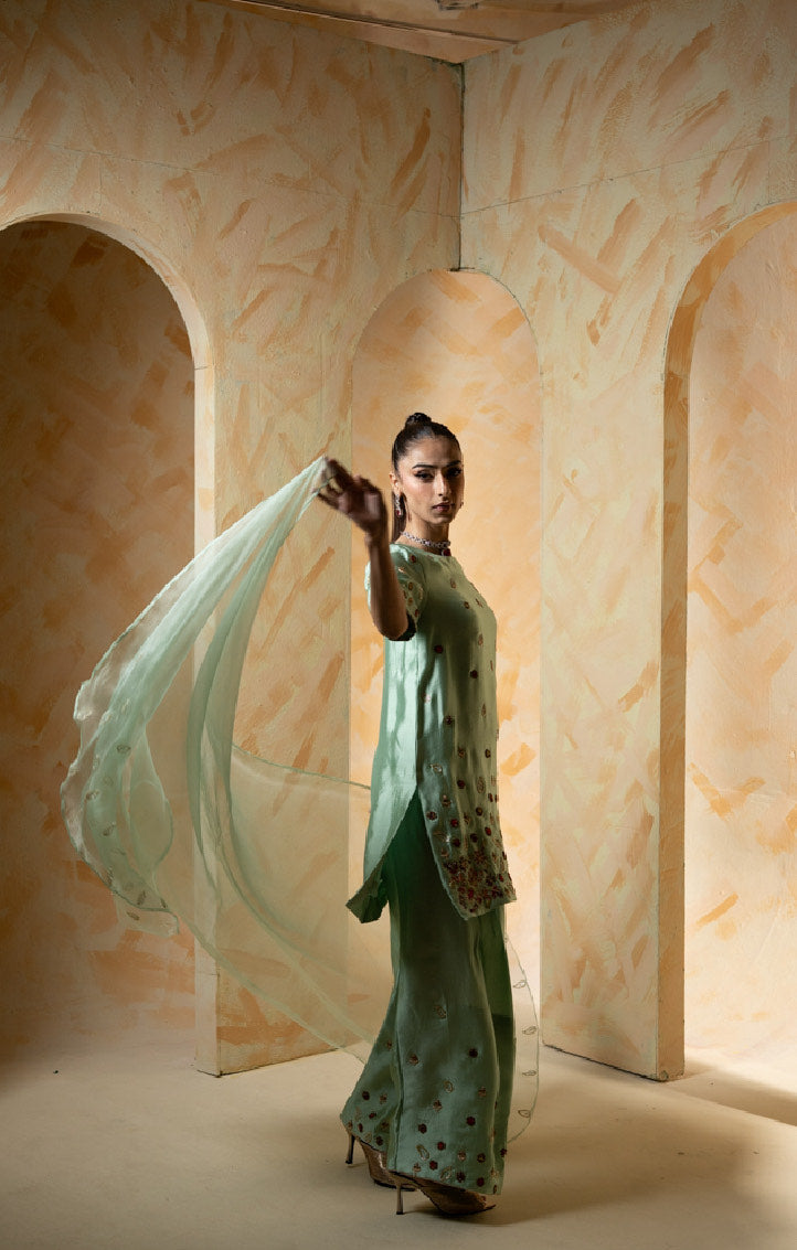 SAMMY K - Mint Green with potli