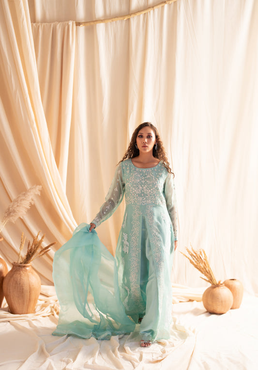 FARAH ZUBAIR - Maya