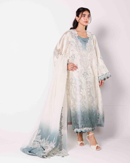 ALEENA FAREENA - Nisa Blue