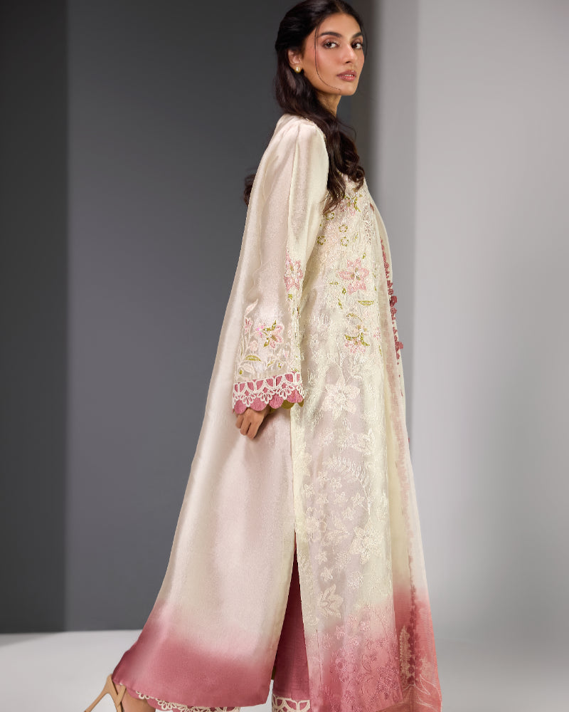 ALEENA FAREENA - Nisa Pink