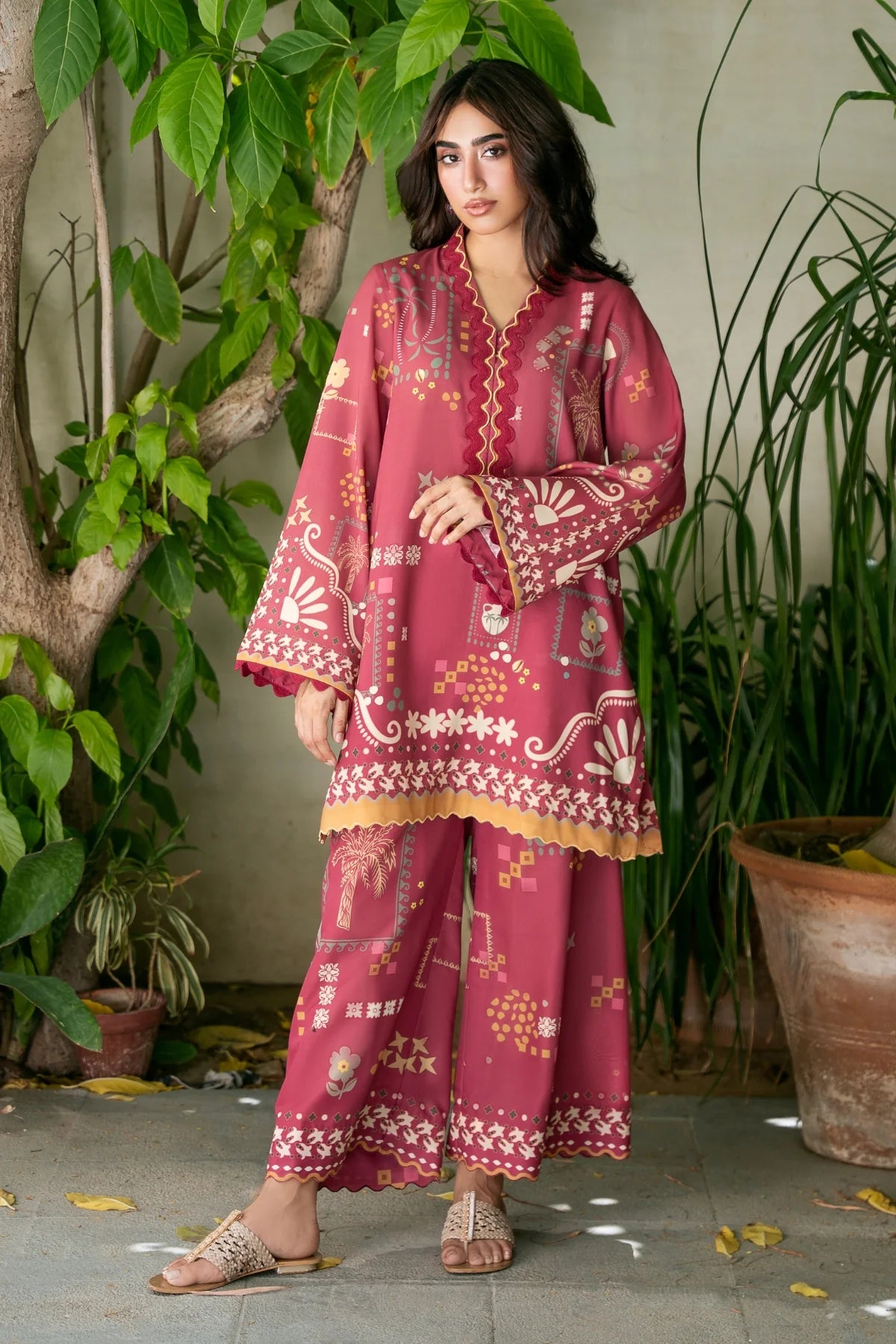 ZURI BY ZAINAB- Maroon