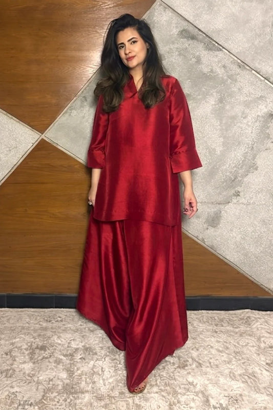 ZONA SHAHAM - Red