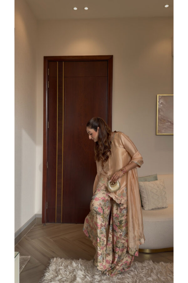 AMNA IQBAL - Zoe peach floral