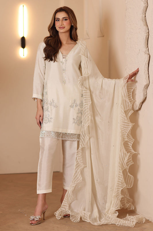 Uzma And Afsheen - Sunlit Ivory