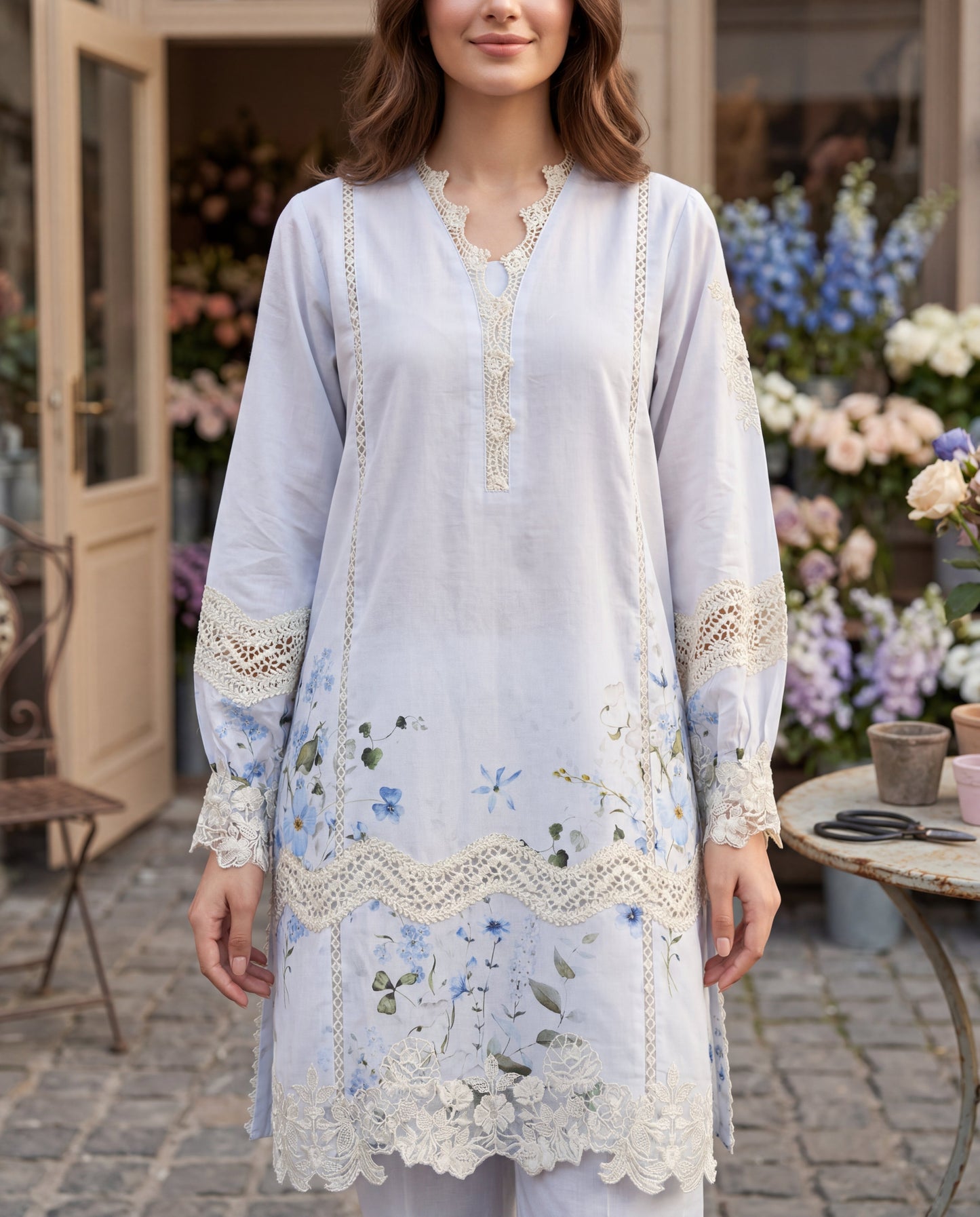 THREADS AND MOTIFS - Azure Blooms Lace-Trimmed