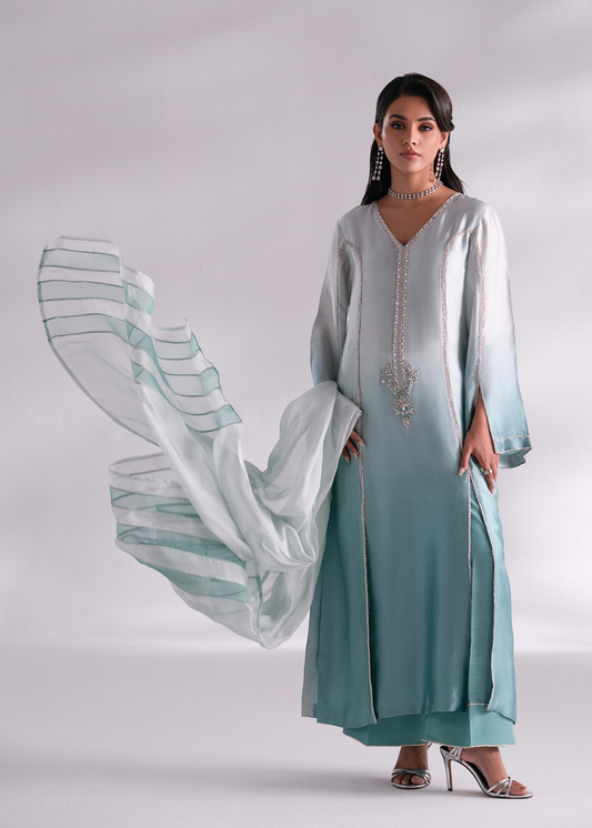 MEHAK YAQOOB COUTURE - Crystal