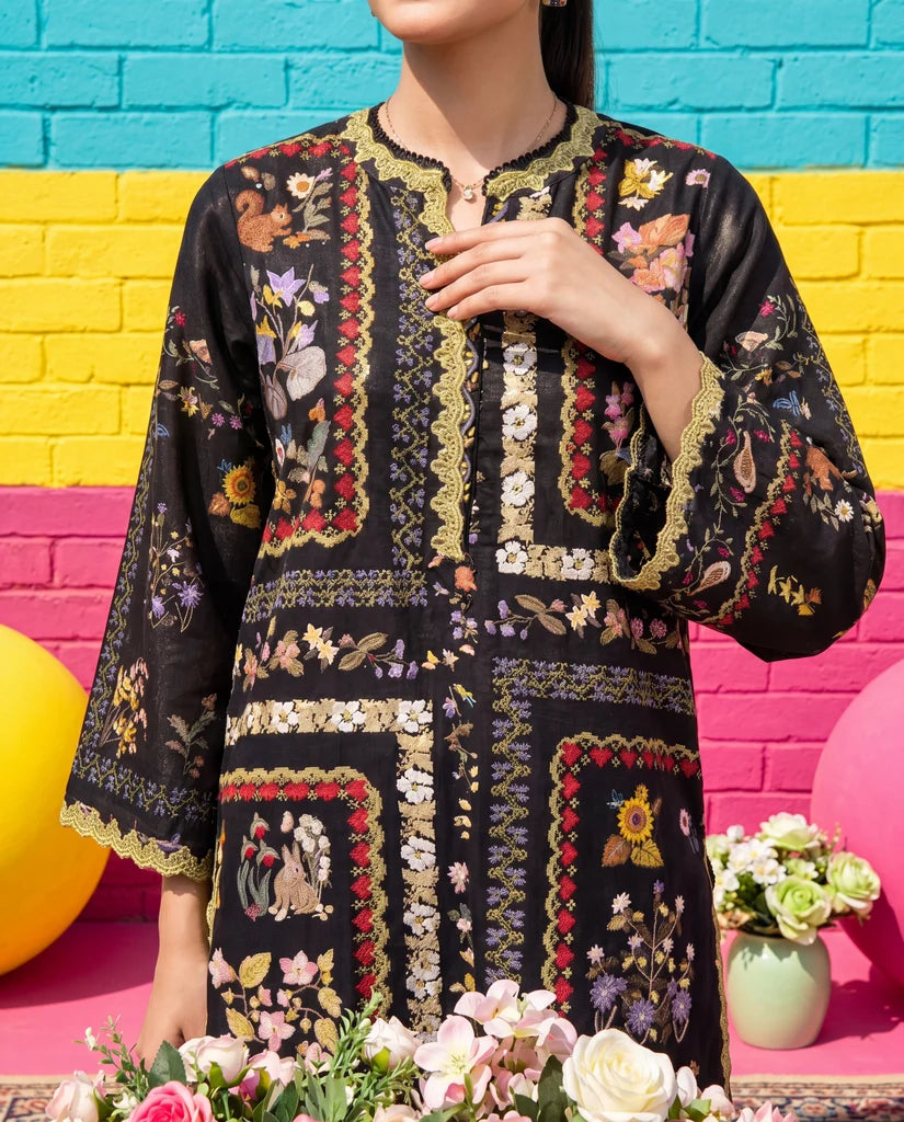 THREADS AND MOTIFS - Floral mosaic