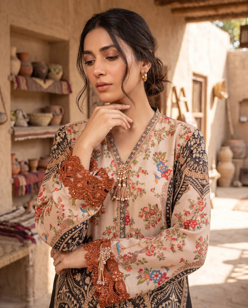THREADS AND MOTIFS-Zareen Muse Kaftan
