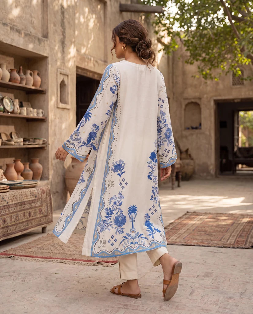 THREADS AND MOTIFS - Ivory Azure kaftan