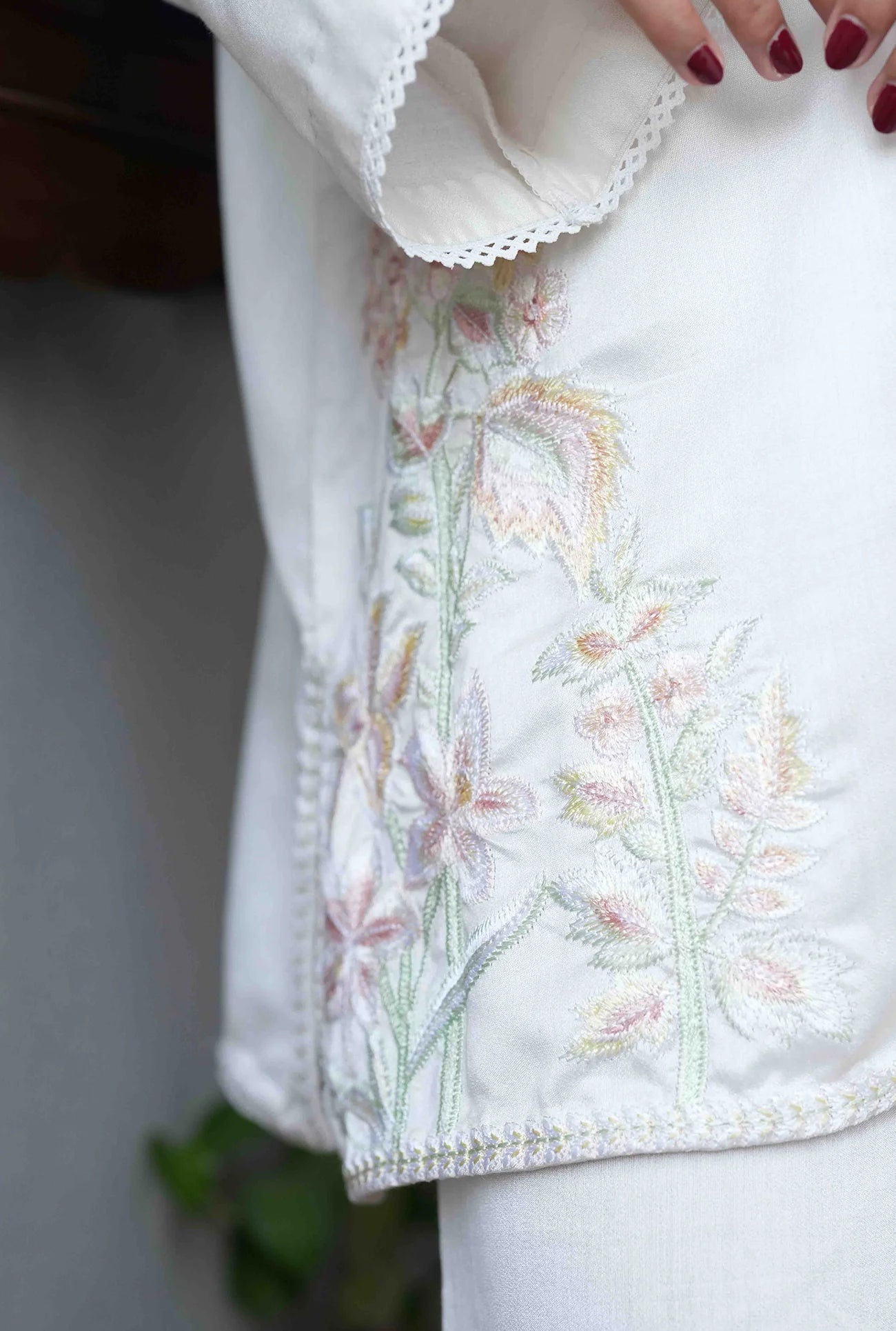 HOUSE OF UMSHA - Sunheri Set