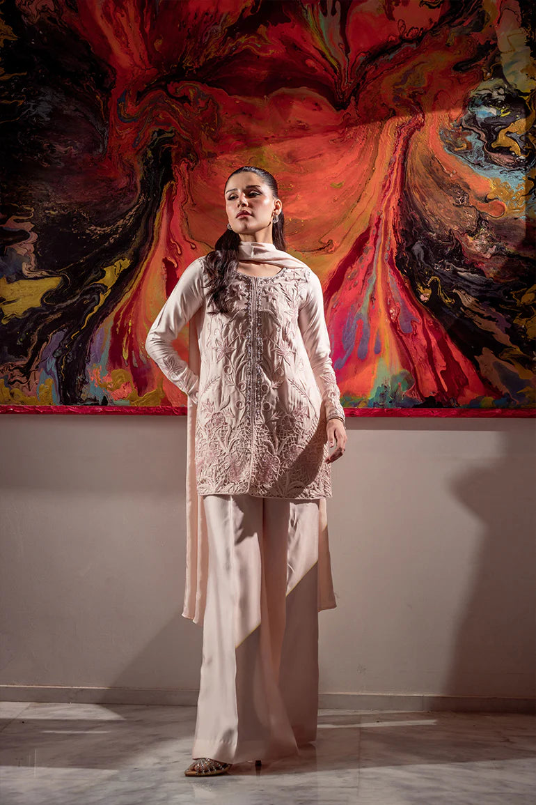 HUMAYUN ALAMGIR WOMENWEAR - Gill in Baby Pink
