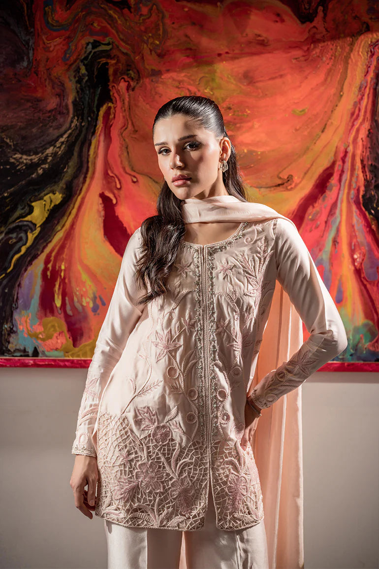 HUMAYUN ALAMGIR WOMENWEAR - Gill in Baby Pink